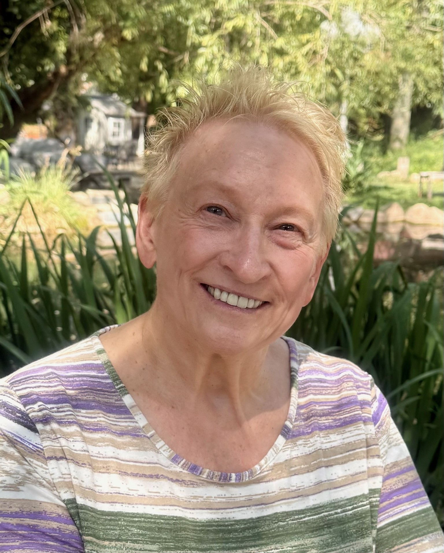 photograph of Louise Hurd
